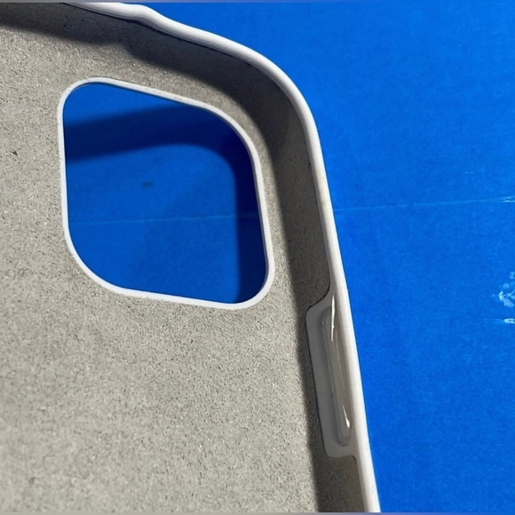 OTTERBOX iPhone 11 Pro cases ,pink Pop Figura Series Ultra Soft Touch and 2 more - Picture 4 of 16